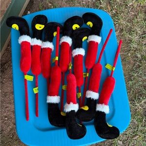 Santa Legs/ wreath accents